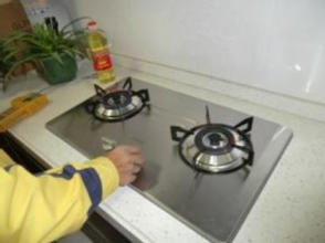 專業廚房家電維修服務 油煙機與燃氣灶售后無憂